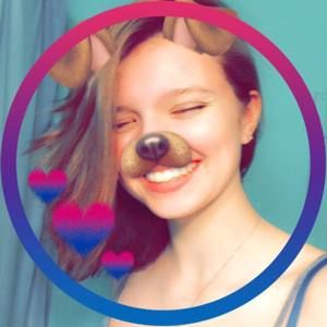 Meet your Posher, Evelina